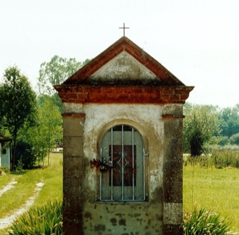 Votive pillar of Our Lady of the Rosary (hamlet of Antoniassi) | Pilone votivo della Madonna del Rosario (borgata Antoniassi)